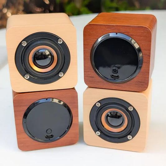 Groomsmen Gifts Personalized Bluetooth Speaker Bridesmaid Gifts Custom Portable Rechargeable Bluetooth Speaker Mini Wood Speaker
